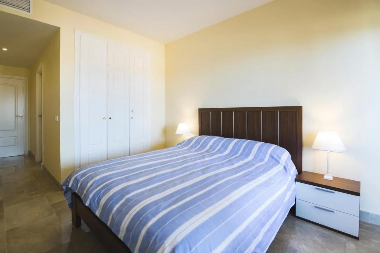 2134-Modern Apt With Terrace Sea View Manilva Spanien